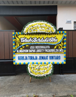 Papan Bunga Duka di Karangnongko